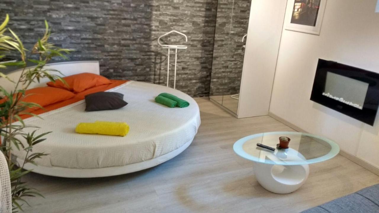 Suite Apartment 3 Milano Exteriör bild